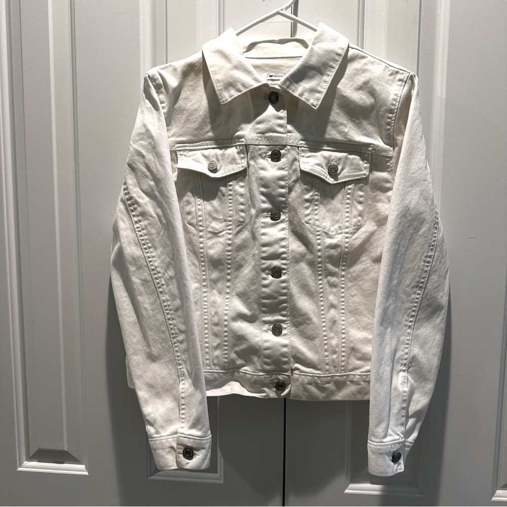 GAP Classic White Denim Jean Jacket L